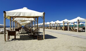 Sun loungers