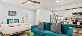 Spacious Hillsboro Village Studio | Sleeps 4, Walkable, Parking Included