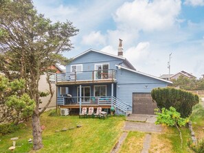 Exterior - #155 Nestucca Sunrise · Riverfront, Close to Ocean Beaches, Large Yard (Pacific CIty)