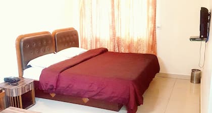 Hotel Amrit Regency