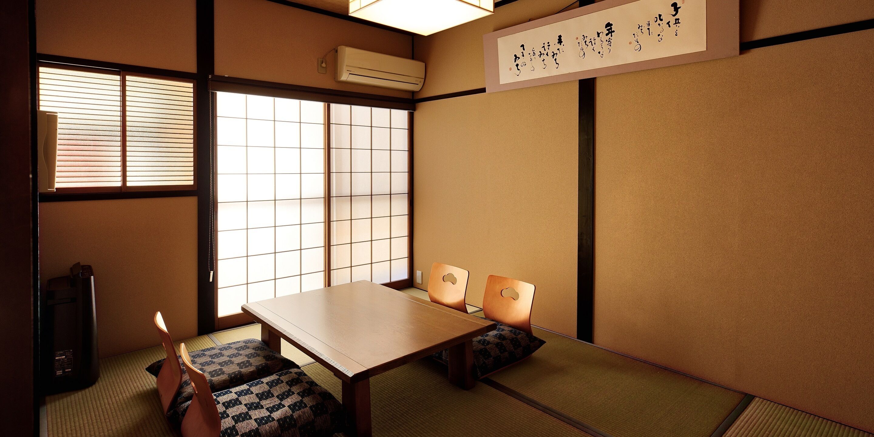 一棟貸し 禁煙 | リビング エリア | 40 インチの薄型テレビ (デジタル放送視聴可)、テレビ