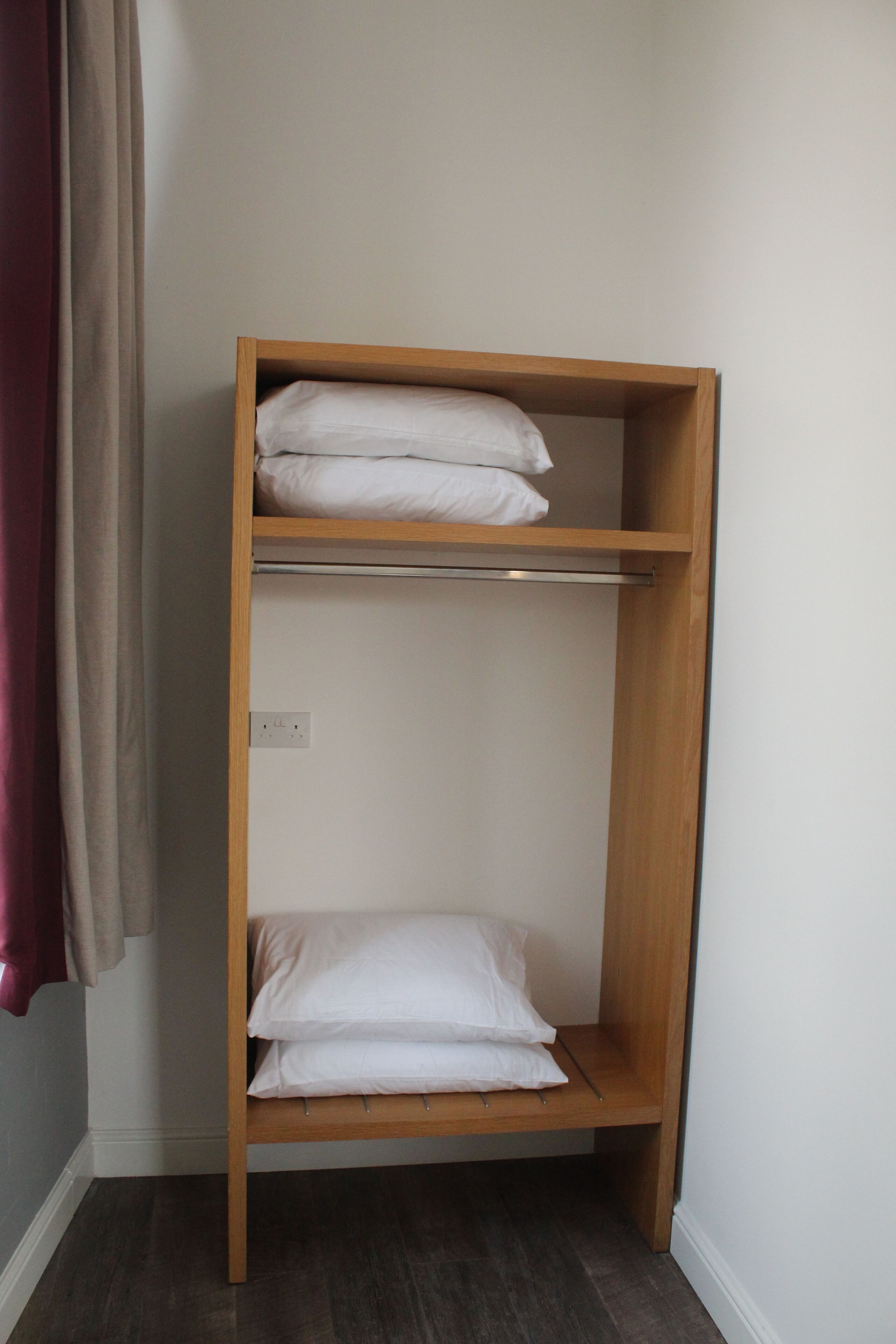 standard double or twin room | 1 bedroom, desk, iron/ironing board, free wifi