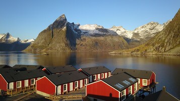 Superior Cottage, 1 Bedroom, Oceanfront | Water view