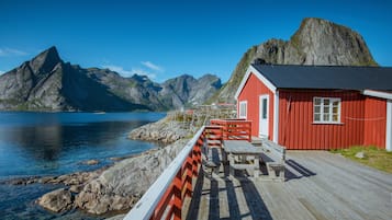 Småhus – standard, 2 soverom, sjøutsikt | Wi-fi (inkludert) og sengetøy