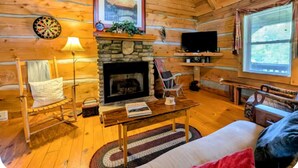 Smart-TV, Kamin, Bücher