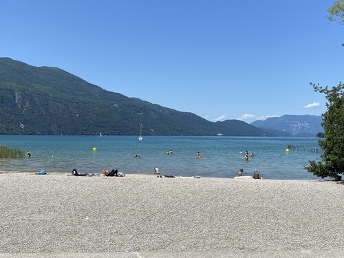 Superbe appartement centre ville d'aix les bains à 2 pas de la gare