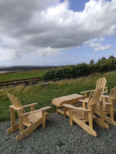 100 year old Renovated Cottage in North Skye