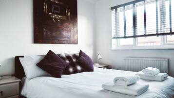 2 bedrooms, premium bedding, individually furnished, blackout curtains