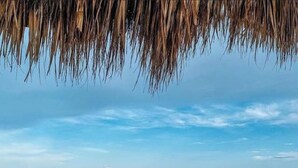 Unclassified image, 4 of 6, button - Prime location, Malmok/Arashi Beach area. 3 minutes from the beach! (PALM BEACH)