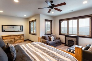 4 habitaciones, cuna de viaje, wifi y ropa de cama 