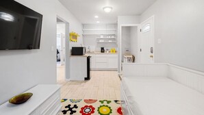 Unclassified image, 4 of 30, button - Open modern concept home with large backyard on Lake LBJ with Private Casita!    (Kingsland)