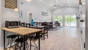 Unclassified image, 3 of 30, button - Open modern concept home with large backyard on Lake LBJ with Private Casita!    (Kingsland)