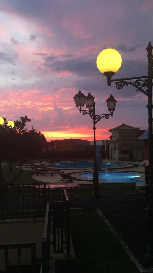 Seasonal outdoor pool