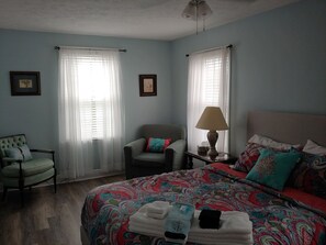 3 Schlafzimmer, Zimmersafe, Bügeleisen/Bügelbrett, kostenloses WLAN