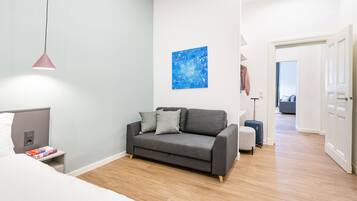 Leilighet, 3 soverom, terrasse | 1 soverom, allergitestet sengetøy og safe på rommet