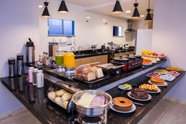 รวมอาหารเช้าแบบบุฟเฟ่ต์ ทุกวัน