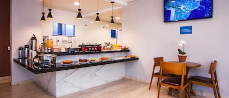 Free daily buffet breakfast
