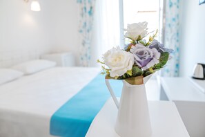 Standard Room, Garden View (Mai) | Premium bedding, minibar, individually decorated, individually furnished - 1884 Mai Konak (Karaburun)