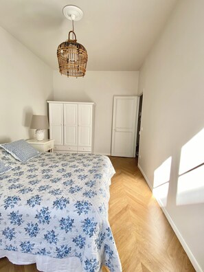1 bedroom, iron/ironing board, free WiFi, bed sheets
