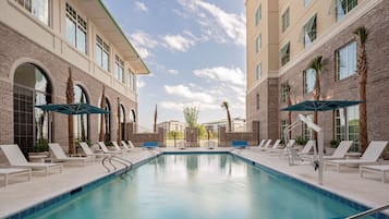 Seasonal outdoor pool