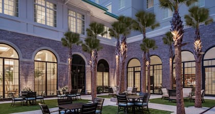 Embassy Suites by Hilton Charleston Harbor Mt. Pleasant