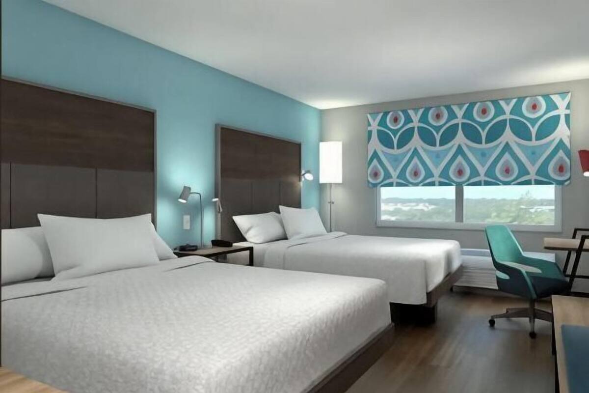 Escrivaninha, Wi-Fi de cortesia, roupa de cama