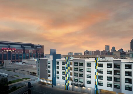 Tru By Hilton Indianapolis Downtown, IN - Image 4