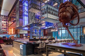 3 restaurants, Fusion cuisine