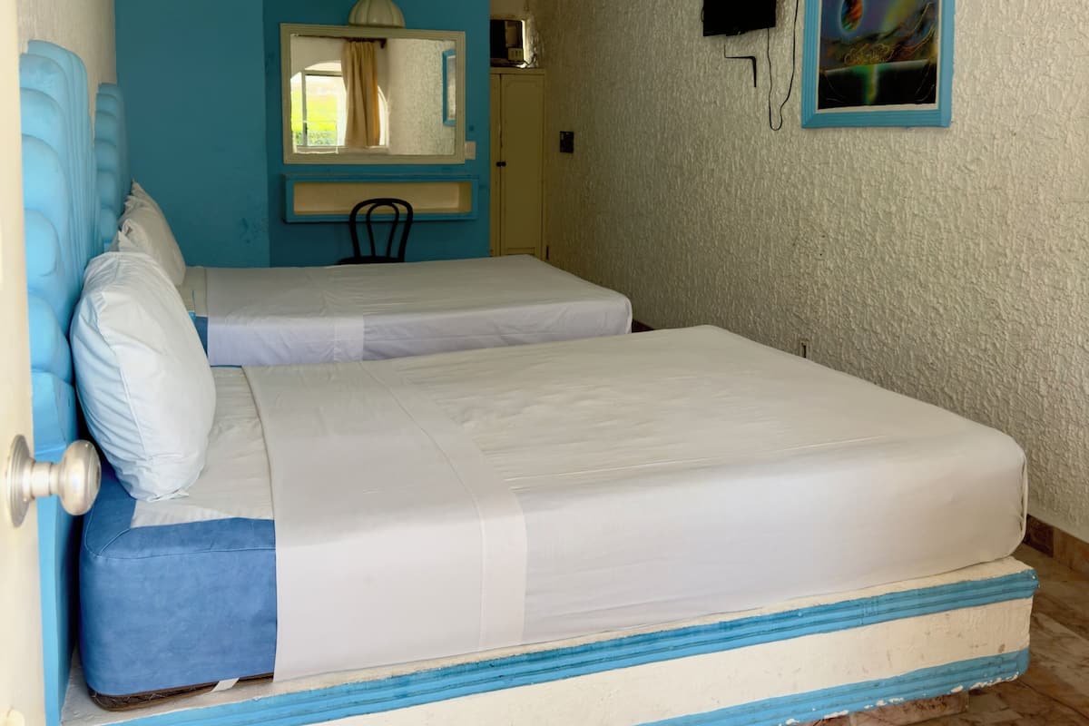 Desk, iron/ironing board (on request), WiFi (free), bed sheets