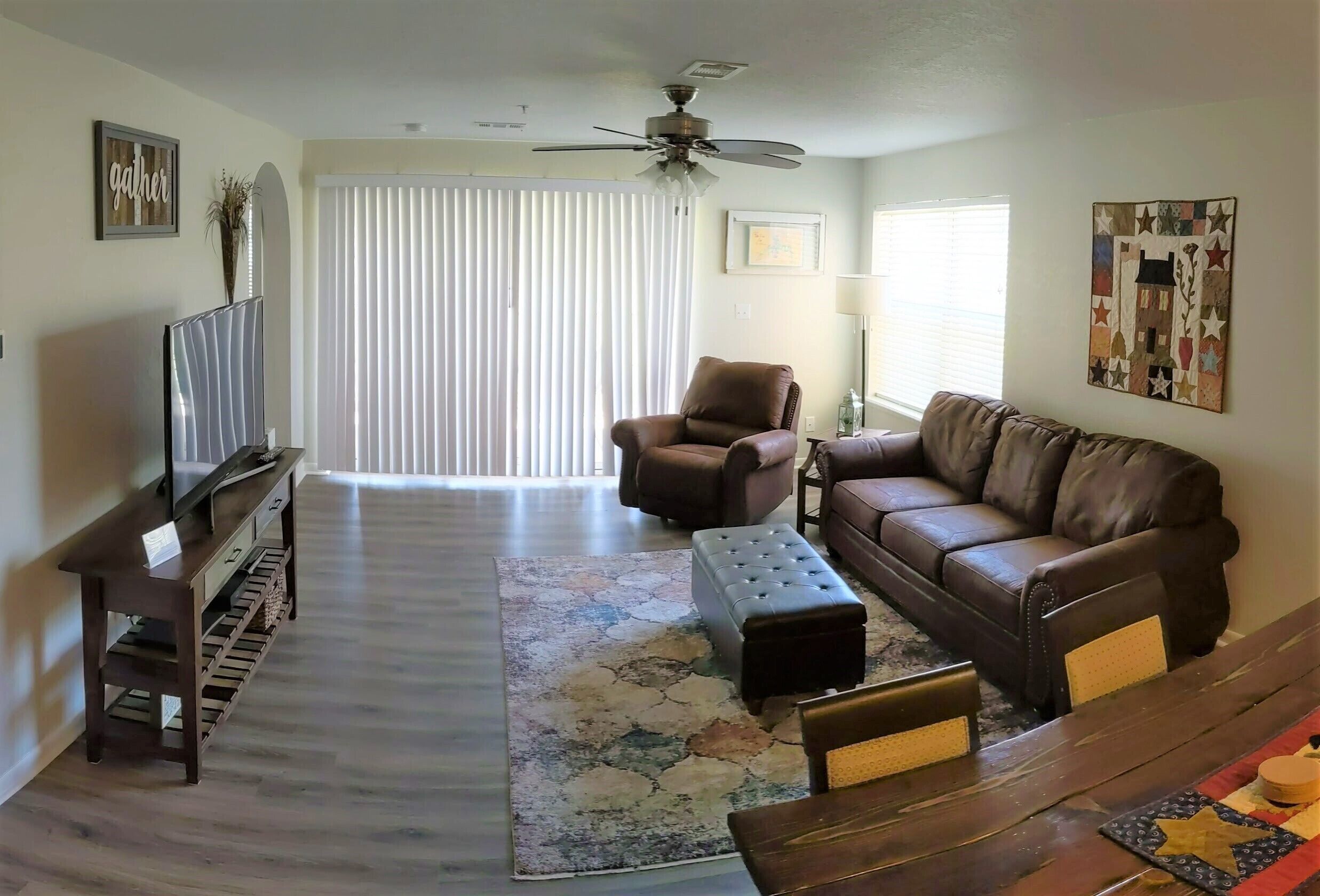 Avoid the strip traffic with the comforts of home on Mt. Branson