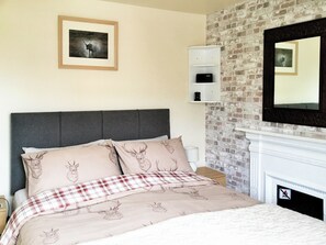 2 chambres, Wi-Fi gratuit, draps fournis