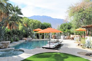 Outdoor pool, a heated pool - Luxury Rustic Desert Hacienda - Privacy, Views, Salt-water Pool & Spa (Palm Springs)