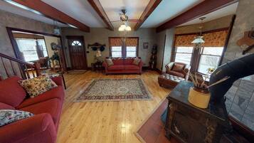 Classic House | Living area | TV