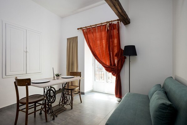 Living area - Domus Sicily - Case Barbera - Vetriera Suite (Palermo)