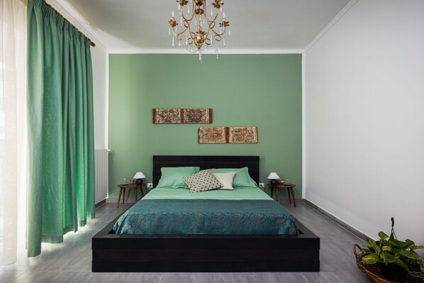 1 chambre, fer et planche à repasser, Wi-Fi, literie fournie