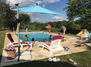 Piscine extérieure, piscine chauffée