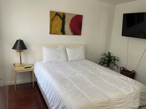 2 soverom, strykejern/-brett, wi-fi og sengetøy