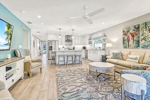 Älytelevisio, kirjoja, stereot, työhuone