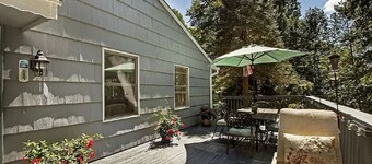 Total privacy and relaxation in a secluded 3 bed/ 2 bath house on 5 acres.