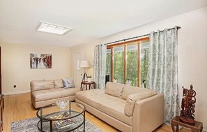 Smart TV, DVD player, books, music library