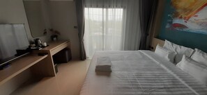 Deluxe Room | Free WiFi, bed sheets