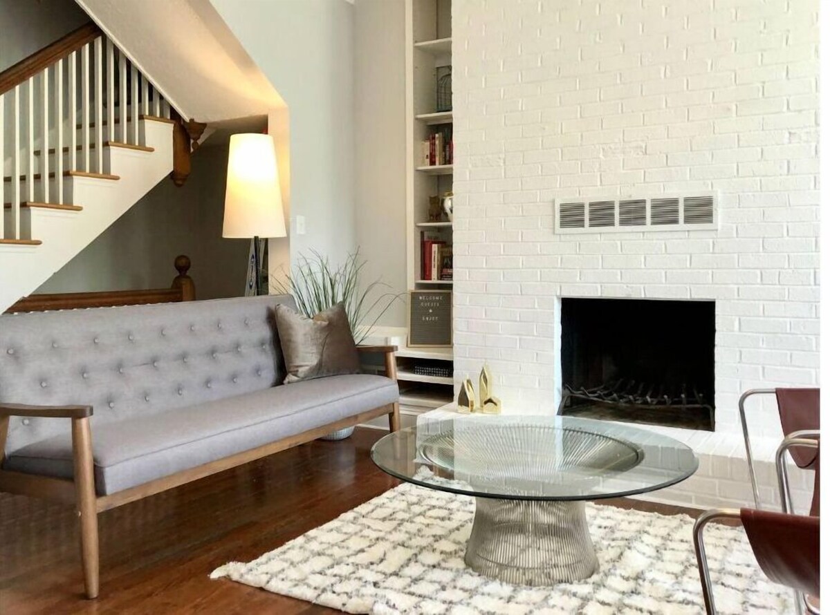 Sunny 3-Level Home | Patio | Walk Everywhere | Capitol Hill/H St