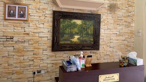 Quầy tiếp tân
