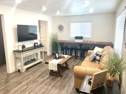 ★Home away from Home ★