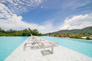 Outdoor pool - Oceana Unit A66 (Kamala)