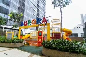 Children's play area - outdoor - Aurora Pavilion Bukit Jalil by Ody Suites (Kuala Lumpur)