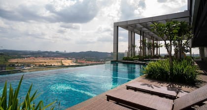 Aurora Pavilion Bukit Jalil by Ody Suites