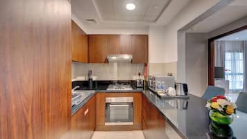 One Bedroom City View Apartment | Private kitchen