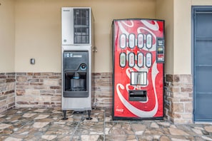 Property amenity - Americas Best Value Inn & Suites Houston at Hwy 6 (Houston)