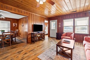 Flat-screen TV - Classic oceanfront beach escape! (North Myrtle Beach)